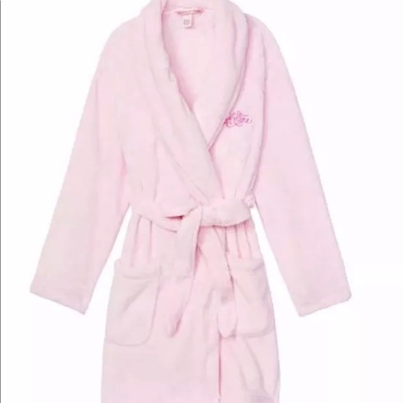 Victoria's Secret Other - NWT Victoria’s Secret The Cozy Robe Plush Pink